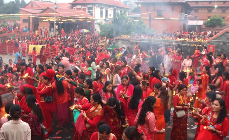 हरितालिका पर्व आज देवादिदेव महादेवको पूजाआराधना गरी मनाइँदै