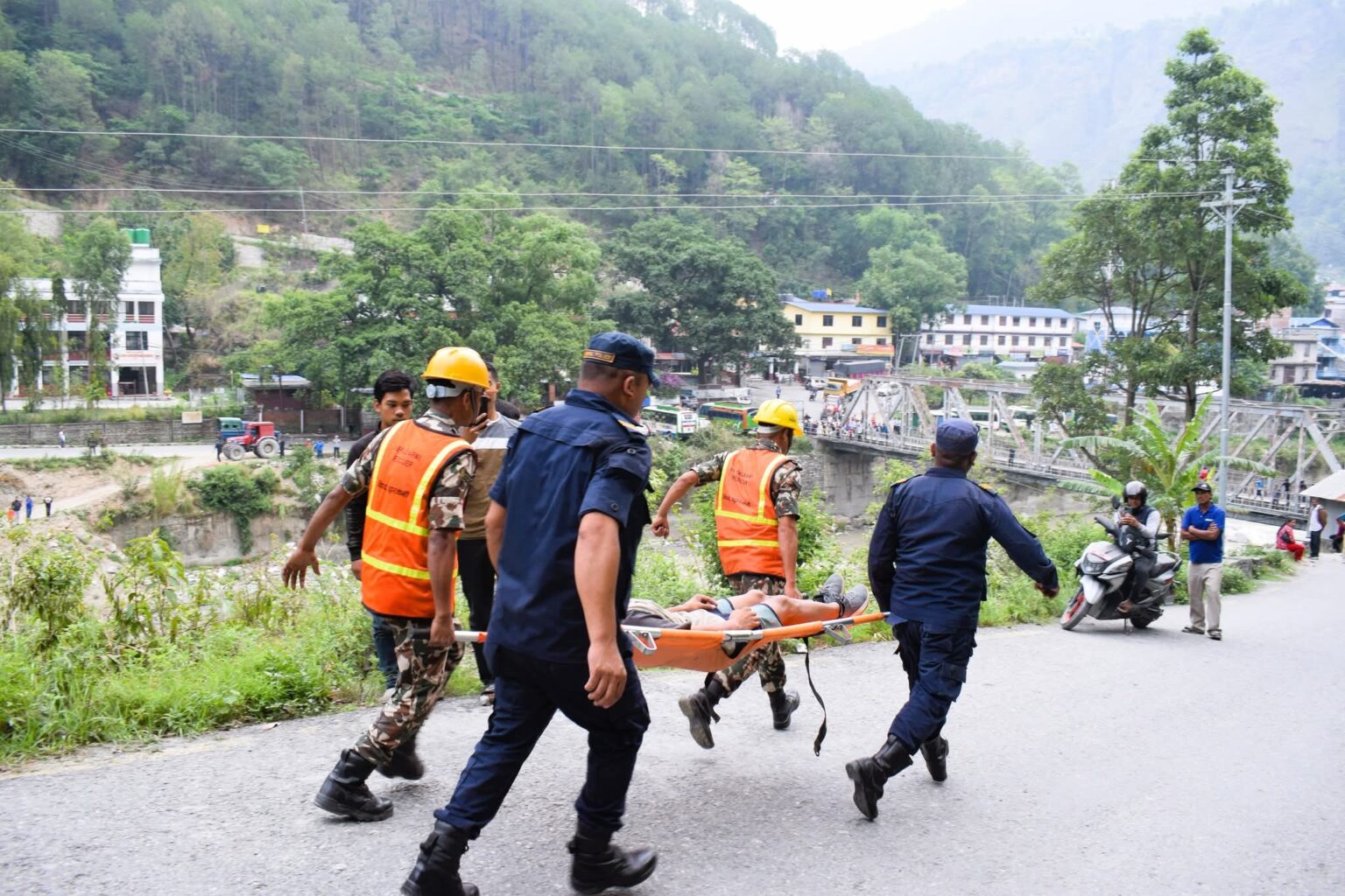 बेनीमा मनसुन विपद् प्रतिकार्य अभ्यास, म्याग्दी नदीमा उद्दारको डेमो प्रदर्शन